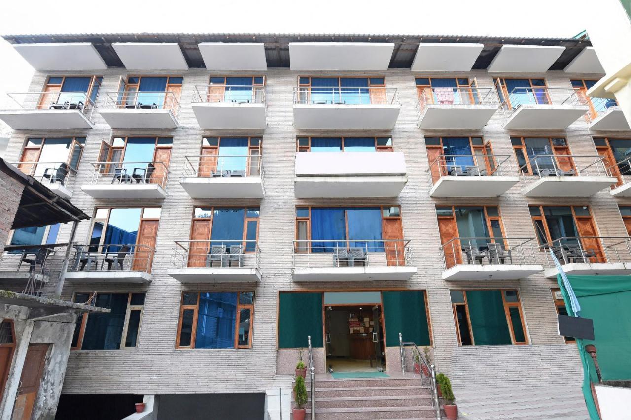 Oyo 23533 Mount View Hotel กูลู ภายนอก รูปภาพ