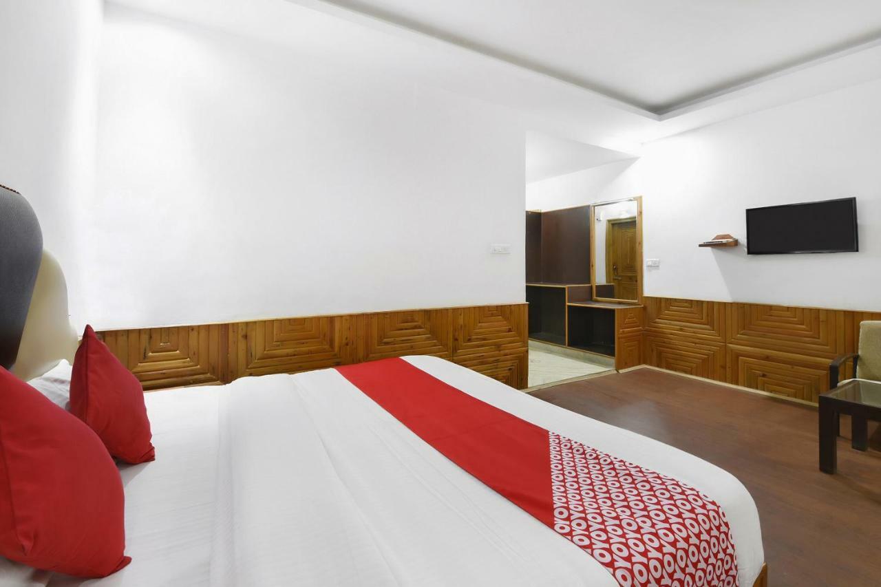 Oyo 23533 Mount View Hotel กูลู ภายนอก รูปภาพ